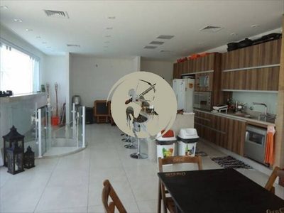 Cobertura, 3 quartos, 340 m² - Foto 2