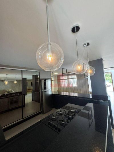 Sobrado, 6 quartos, 465 m² - Foto 3