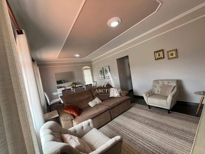 Casa, 3 quartos, 210 m² - Foto 4