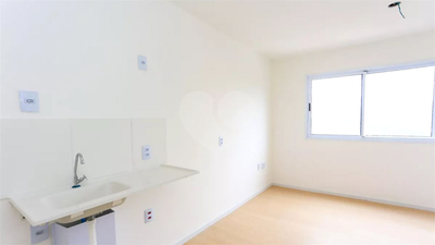 Apartamento, 1 quarto, 17 m² - Foto 2