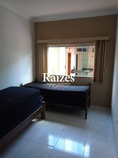 Chácara, 3 quartos, 1000 m² - Foto 4