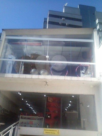 Sobrado, 1 quarto, 550 m² - Foto 2