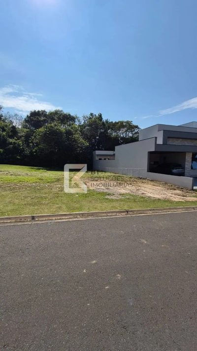 Terreno, 300 m² - Foto 1