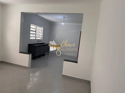 Casa, 3 quartos, 180 m² - Foto 2