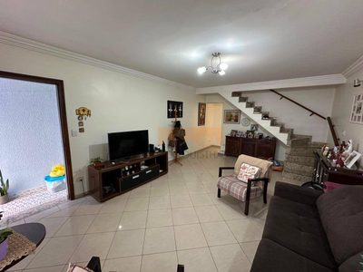 Sobrado, 3 quartos, 161 m² - Foto 1