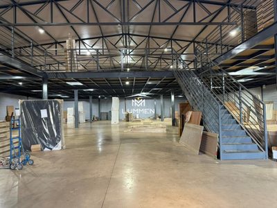 Depósito-Galpão, 4500 m² - Foto 1