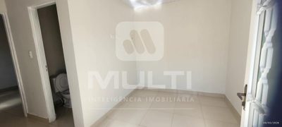 Casa, 4 quartos, 191 m² - Foto 2
