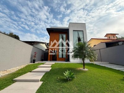 Casa, 3 quartos, 247 m² - Foto 2