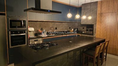 Sobrado, 4 quartos, 305 m² - Foto 5