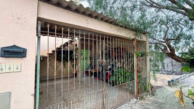 Casa, 6 quartos, 171 m² - Foto 1
