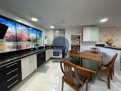 Casa, 5 quartos, 299 m² - Foto 3