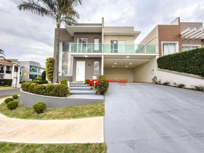 Sobrado, 4 quartos, 352 m² - Foto 1