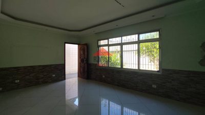 Casa, 4 quartos, 231 m² - Foto 2