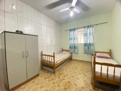 Casa, 6 quartos, 194 m² - Foto 3