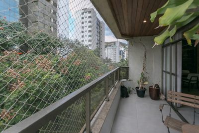 Apartamento, 3 quartos, 150 m² - Foto 2