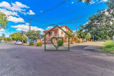 Casa, 6 quartos, 321 m² - Foto 1