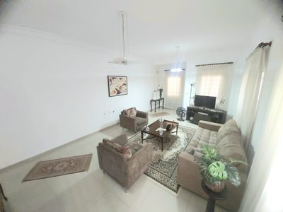 Casa, 3 quartos, 228 m² - Foto 4