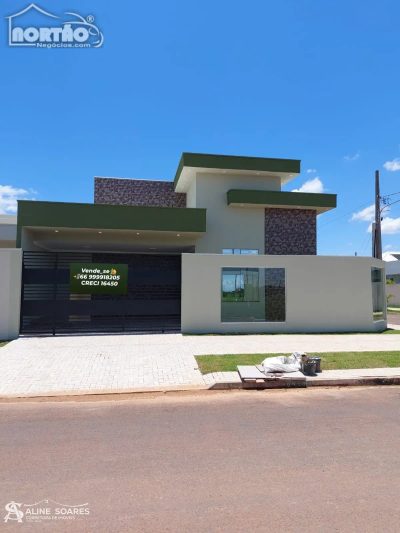 Casa, 4 quartos, 131 m² - Foto 1