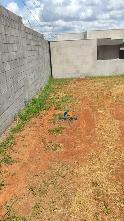Loteamento e Condomínio, 322 m² - Foto 2