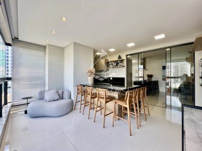 Apartamento, 4 quartos, 200 m² - Foto 1