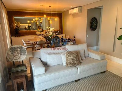 Apartamento, 3 quartos, 200 m² - Foto 1