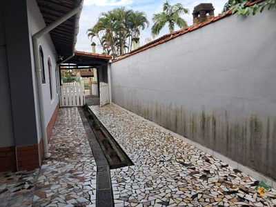 Casa, 4 quartos, 190 m² - Foto 2
