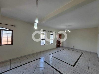 Casa, 3 quartos, 200 m² - Foto 4