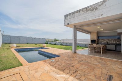 Apartamento, 3 quartos, 604 m² - Foto 1
