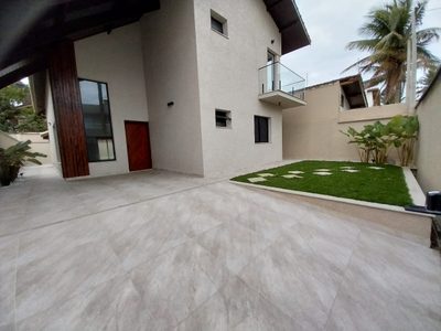 Casa, 4 quartos, 193 m² - Foto 1