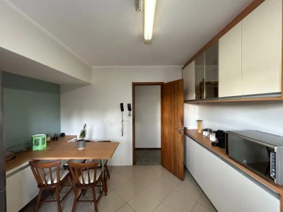 Apartamento, 3 quartos, 121 m² - Foto 2