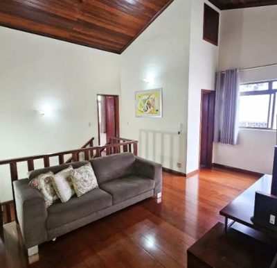 Casa, 4 quartos, 211 m² - Foto 1