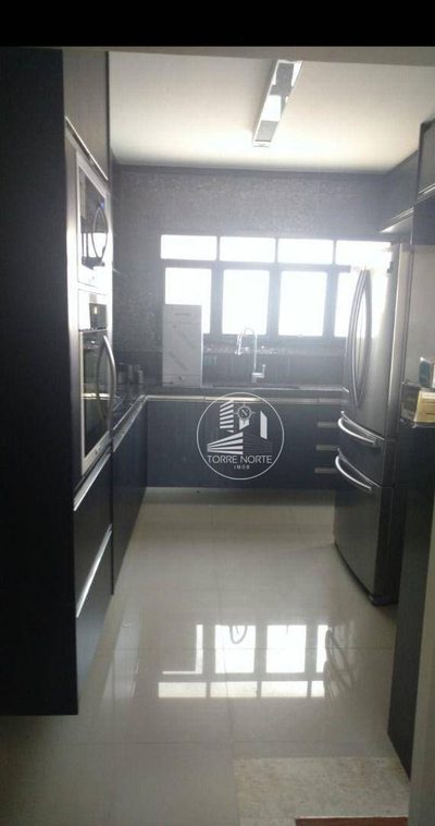 Apartamento, 3 quartos, 138 m² - Foto 3