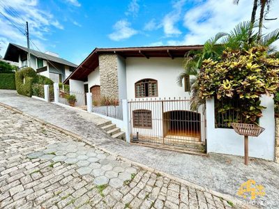 Casa, 3 quartos, 203 m² - Foto 2