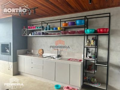 Casa, 3 quartos, 392 m² - Foto 1