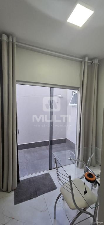 Casa, 3 quartos, 192 m² - Foto 4