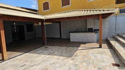 Casa, 3 quartos, 345 m² - Foto 1