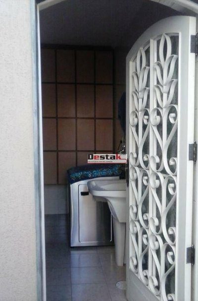 Sobrado, 3 quartos, 200 m² - Foto 2
