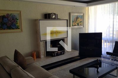Casa, 4 quartos, 387 m² - Foto 1
