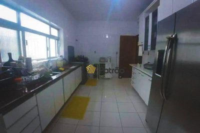 Sobrado, 5 quartos, 425 m² - Foto 3