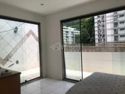 Apartamento, 3 quartos, 230 m² - Foto 1