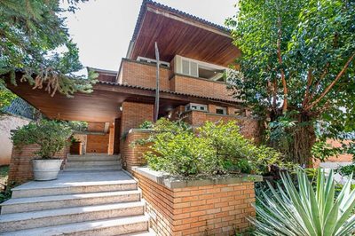 Casa, 4 quartos, 1023 m² - Foto 2