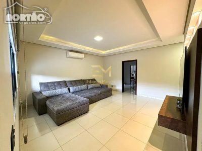 Casa, 2 quartos, 256 m² - Foto 4