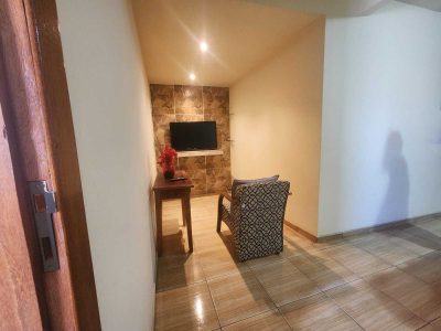 Casa, 8 quartos, 180 m² - Foto 3