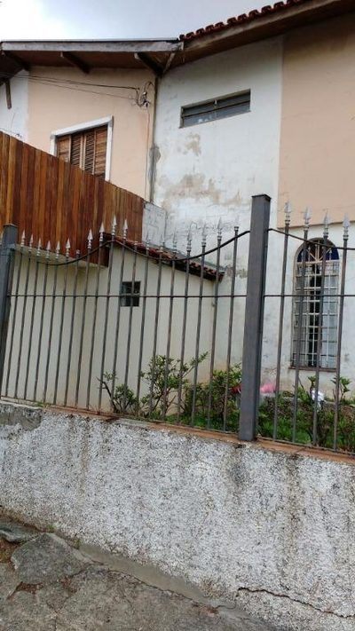 Sobrado, 2 quartos, 250 m² - Foto 1