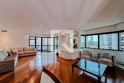 Apartamento, 3 quartos, 220 m² - Foto 1