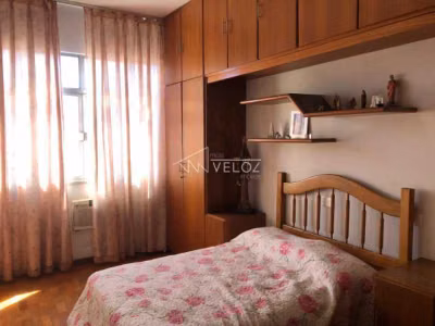 Apartamento, 3 quartos, 145 m² - Foto 1
