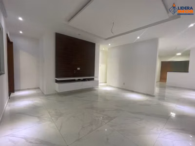 Casa, 3 quartos, 180 m² - Foto 1