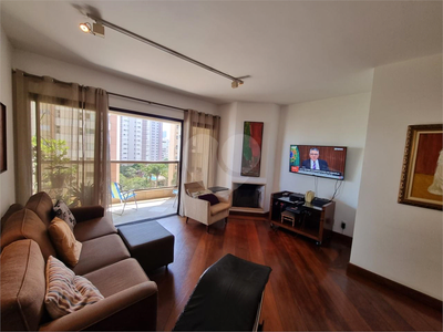 Apartamento, 4 quartos, 140 m² - Foto 1