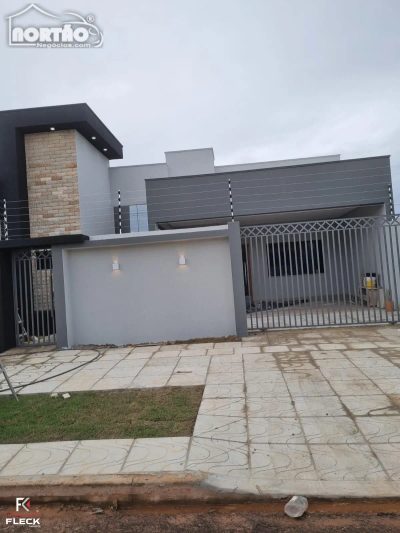 Casa, 4 quartos, 122 m² - Foto 2
