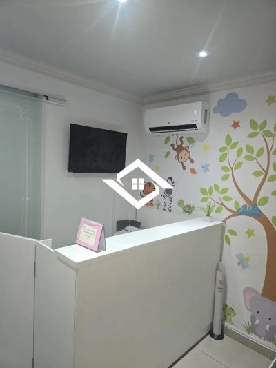Prédio Inteiro - Foto 1